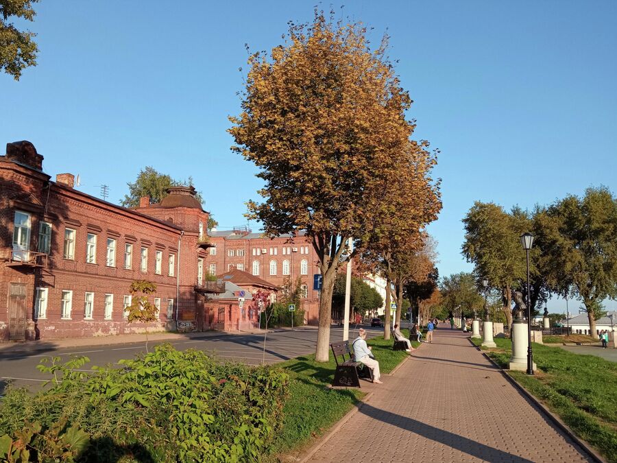 Улица Дзержинского Улица Дзержинского