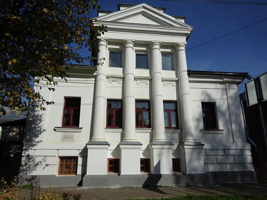 Улица Островского, дом Акатовых (1782 г.) Улица Островского, дом Акатовых (1782 г.)