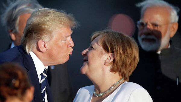 Канцлер Германии Ангела Меркель и Дональд Трамп на саммите G7 Канцлер Германии Ангела Меркель и Дональд Трамп на саммите G7