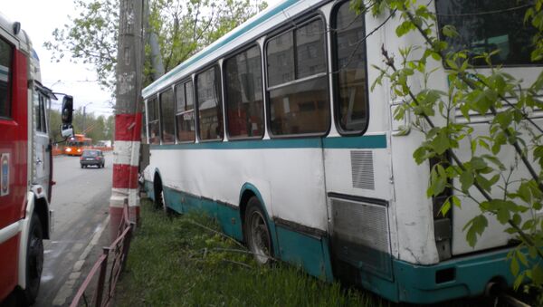 ДТП с участием автобуса в Автозаводском районе Нижнего Новгорода ДТП с участием автобуса в Автозаводском районе Нижнего Новгорода