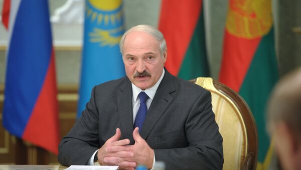 Президент Белоруссии Александр Лукашенко на заседании Высшего Евразийского экономического совета на уровне глав государств в Минске Президент Белоруссии Александр Лукашенко на заседании Высшего Евразийского экономического совета на уровне глав государств в Минске