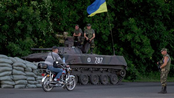 КПП Украинской армии, недалеко от границы с Россией. Архивное фото КПП Украинской армии, недалеко от границы с Россией. Архивное фото