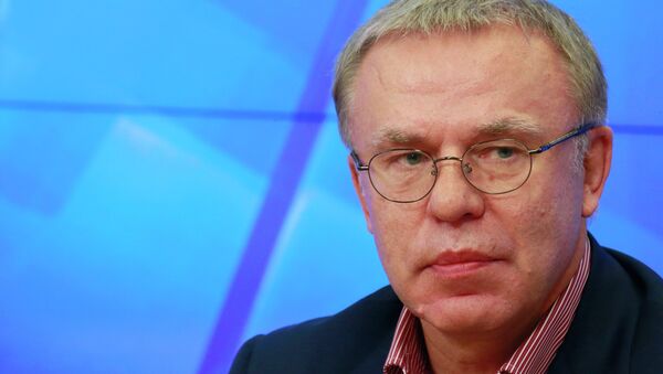 Член Совета Федерации РФ Вячеслав Фетисов. Архивное фото Член Совета Федерации РФ Вячеслав Фетисов. Архивное фото