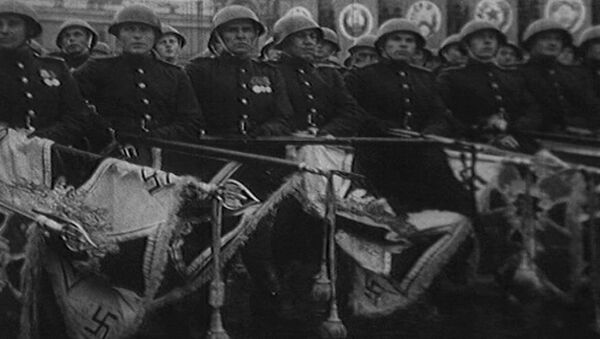 Первый Парад победителей на Красной площади в Москве. Съемки 1945 года Первый Парад победителей на Красной площади в Москве. Съемки 1945 года