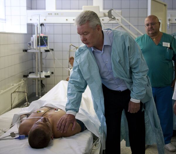 Сергей Собянин посетил НИИ им. Склифосовского Сергей Собянин посетил НИИ им. Склифосовского