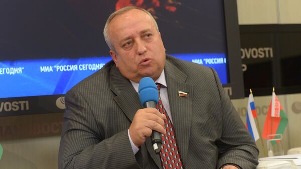 Заместитель председателя Комитета Госдумы РФ по обороне Франц Клинцевич. Архивное фото Заместитель председателя Комитета Госдумы РФ по обороне Франц Клинцевич. Архивное фото