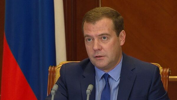Медведев о новом сотовом операторе в Крыму, лесных пожарах и туротрасли РФ Медведев о новом сотовом операторе в Крыму, лесных пожарах и туротрасли РФ