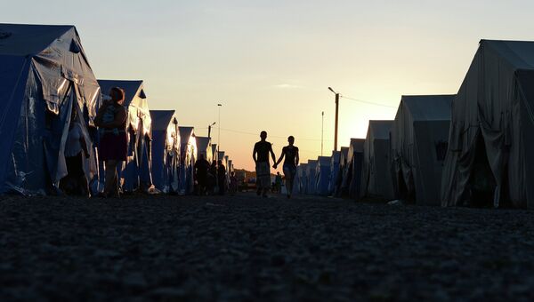 Лагерь украинских беженцев в Ростовской области, архивное фото Лагерь украинских беженцев в Ростовской области, архивное фото