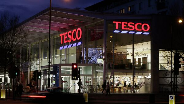 Магазин Tesco в Лондоне. Архивное фото Магазин Tesco в Лондоне. Архивное фото