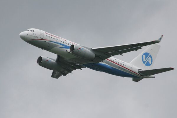 Ту-204-300 авиакомпании Владивосток Авиа Ту-204-300 авиакомпании Владивосток Авиа