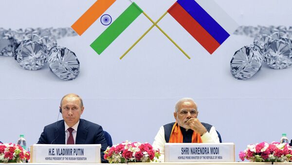 Президент России Владимир Путин и премьер-министр Индии Нарендра Моди во дворце науки Вигьян Бхаван в Нью-Дели, Индия. Архивное фото Президент России Владимир Путин и премьер-министр Индии Нарендра Моди во дворце науки Вигьян Бхаван в Нью-Дели, Индия. Архивное фото