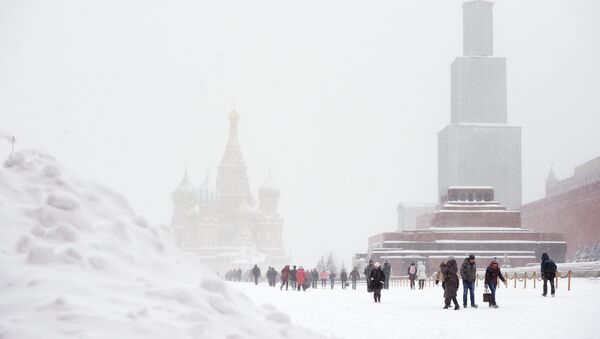 Красная площадь во время снегопада в Москве. Архивное фото Красная площадь во время снегопада в Москве. Архивное фото