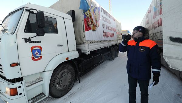 Гуманитарная помощь для Донбасса, архивное фото Гуманитарная помощь для Донбасса, архивное фото