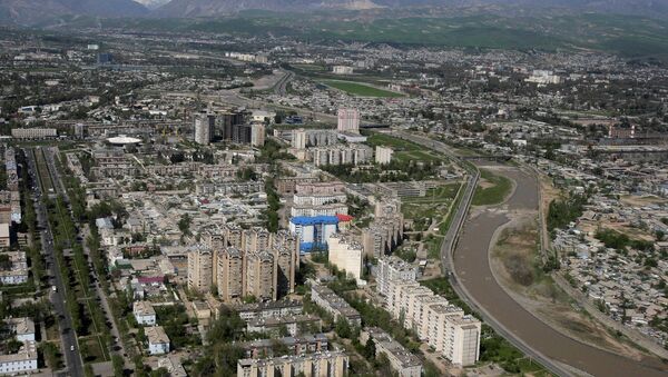 Вид на Душанбе, Таджикистан. Архивное фото Вид на Душанбе, Таджикистан. Архивное фото