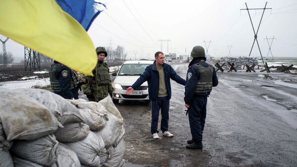 Блокпост украинских военных в Донецкой области. Архивное фото Блокпост украинских военных в Донецкой области. Архивное фото