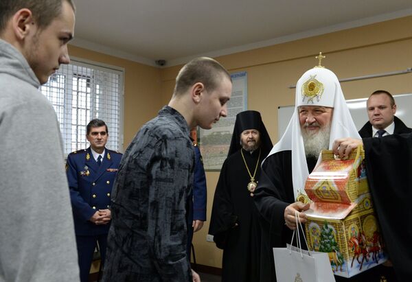 Патрирах Московский и всея Руси Кирилл во время посещения следственного изолятора №5 в Москве Патрирах Московский и всея Руси Кирилл во время посещения следственного изолятора №5 в Москве