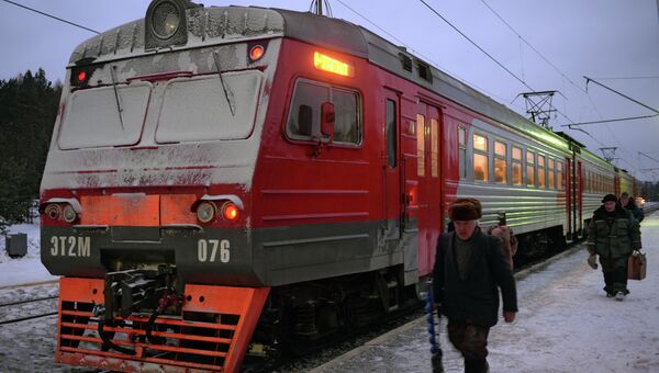 Возобновление движения пригородных поездов в регионах России. Архивное фото Возобновление движения пригородных поездов в регионах России. Архивное фото