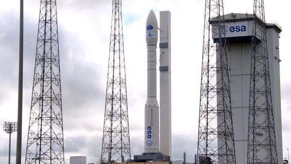 Момент старта ракеты-носителя Vega с суборбитальным беспилотником IXV Момент старта ракеты-носителя Vega с суборбитальным беспилотником IXV