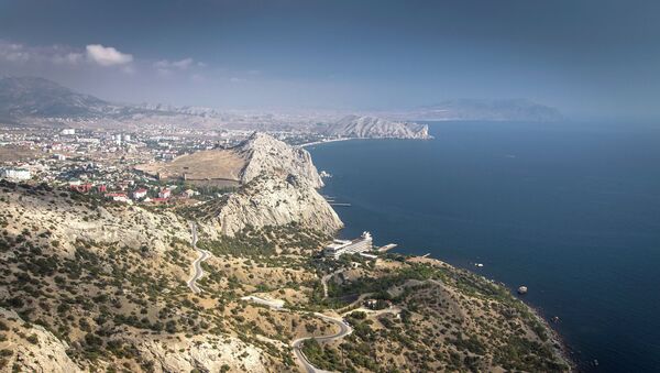 Вид на Судак, Крым. Архивное фото Вид на Судак, Крым. Архивное фото