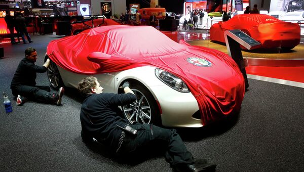 85-й Женевский автосалон 2015 85-й Женевский автосалон 2015