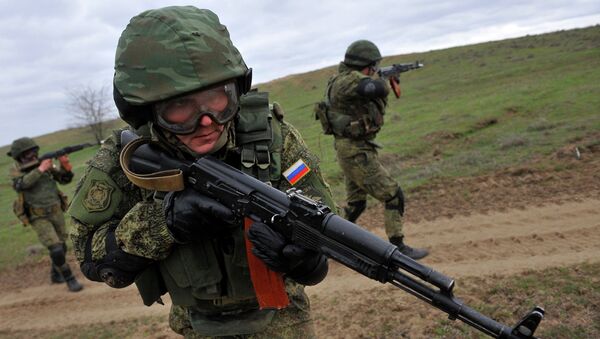 Российские военнослужащие во время учений. Архивное фото Российские военнослужащие во время учений. Архивное фото
