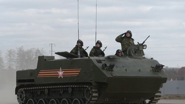 Бронетранспортер БТР-МДМ Ракушка. Архивное фото Бронетранспортер БТР-МДМ Ракушка. Архивное фото