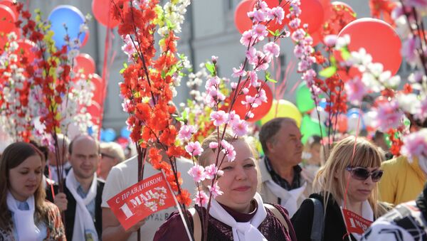 Первомайские шествия в регионах России Первомайские шествия в регионах России