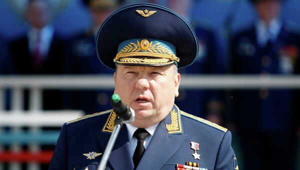 Бывший командующий Воздушно-десантными войсками, генерал-полковник Владимир Шаманов. Архивное фото Бывший командующий Воздушно-десантными войсками, генерал-полковник Владимир Шаманов. Архивное фото