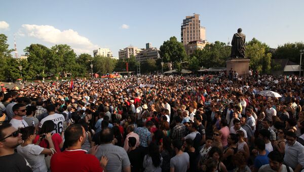 Акция протеста в Ереване Акция протеста в Ереване