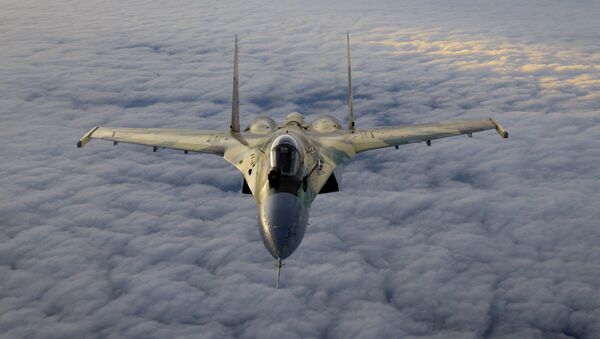 Российский многоцелевой сверхманёвренный истребитель Су-35 Российский многоцелевой сверхманёвренный истребитель Су-35