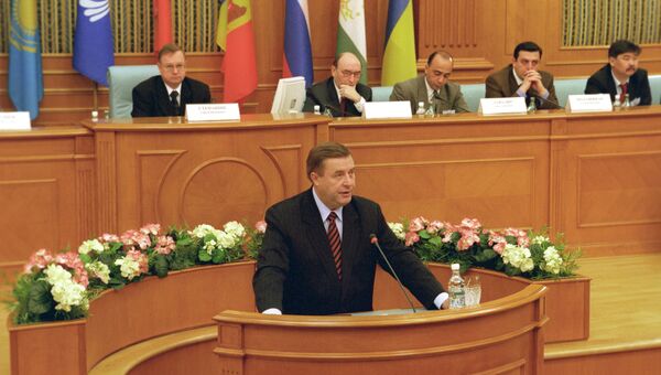 Председатель Государственной Думы РФ Геннадий Селезнев. Архивное фото Председатель Государственной Думы РФ Геннадий Селезнев. Архивное фото