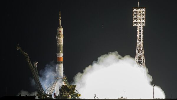 Старт космического корабля Союз ТМА-17М с космодрома Байконур Старт космического корабля Союз ТМА-17М с космодрома Байконур