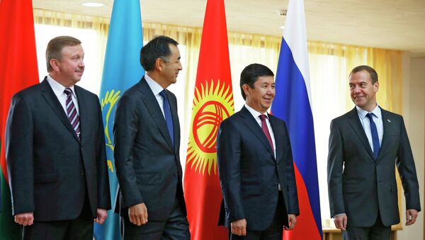 Премьер-министр РФ Д.Медведев принимает участие в заседании межправительственного совета стран-членов ЕАЭС в Белоруссии Премьер-министр РФ Д.Медведев принимает участие в заседании межправительственного совета стран-членов ЕАЭС в Белоруссии