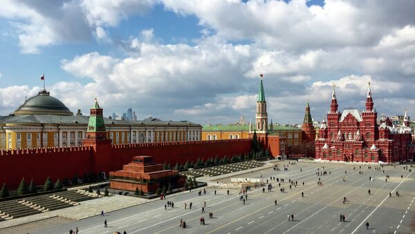 Красная площадь в Москве. Архивное фото Красная площадь в Москве. Архивное фото