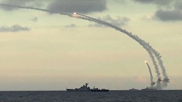 Из акватории Каспийского моря ракетными кораблями Каспийской флотилии РФ нанесен массированный удар 18-ю крылатыми ракетами комплекса Калибр-НК по 7-ми целям позиций террористов в Сирии Из акватории Каспийского моря ракетными кораблями Каспийской флотилии РФ нанесен массированный удар 18-ю крылатыми ракетами комплекса Калибр-НК по 7-ми целям позиций террористов в Сирии