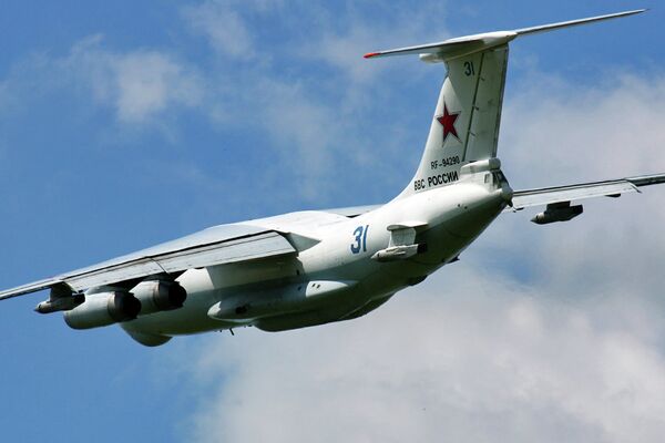 Авиационный топливозаправщик Ил-78 Авиационный топливозаправщик Ил-78