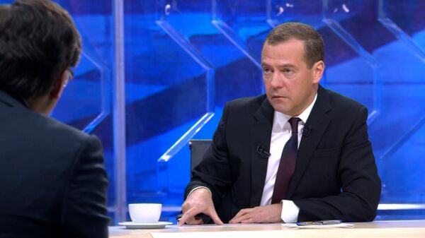 Медведев назвал нападением на иностранное государство атаку Турции на Су-24 Медведев назвал нападением на иностранное государство атаку Турции на Су-24
