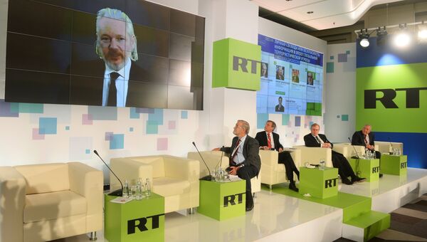 Сооснователь WikiLeaks Джулиан Ассанж участвует в конференции RT Информация, политика, СМИ: формирование нового миропорядка Сооснователь WikiLeaks Джулиан Ассанж участвует в конференции RT Информация, политика, СМИ: формирование нового миропорядка