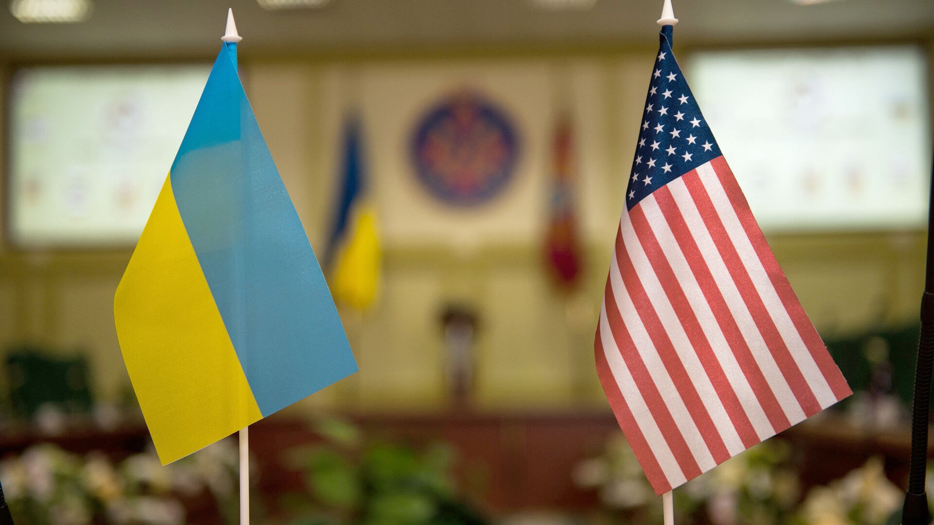Роль США у врегулюванні на Донбасі, санкції та летальна зброя: все, про що говорили Кулеба і Блінкен