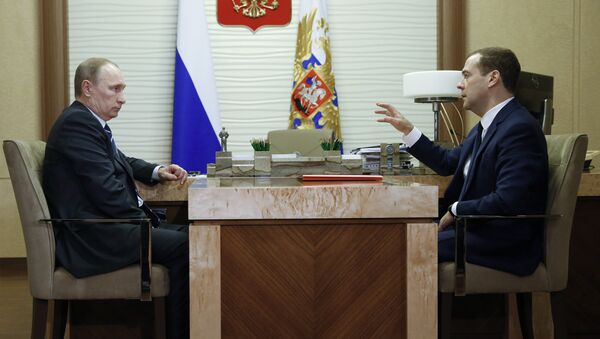 Встреча президента РФ В. Путина и премьер-министра РФ Д. Медведева Встреча президента РФ В. Путина и премьер-министра РФ Д. Медведева