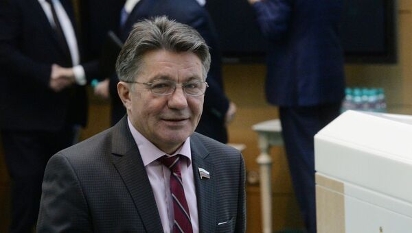 Председатель комитета Совета Федерации РФ по обороне и безопасности Виктор Озеров. Архивное фото Председатель комитета Совета Федерации РФ по обороне и безопасности Виктор Озеров. Архивное фото