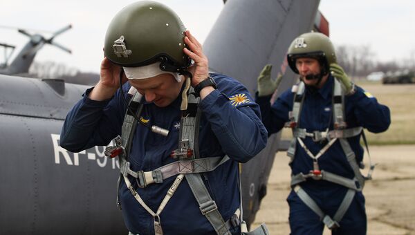Летчики Южного военного округа. Архивное фото Летчики Южного военного округа. Архивное фото