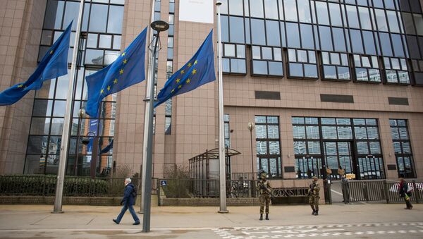 Здание Европейского парламента в Брюсселе Здание Европейского парламента в Брюсселе