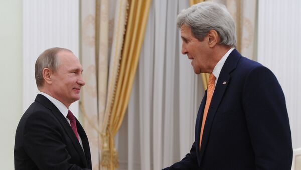 Президент России Владимир Путин и государственный секретарь США Джон Керри во время встречи в Москве. 24 марта 2016. Архивное фото Президент России Владимир Путин и государственный секретарь США Джон Керри во время встречи в Москве. 24 марта 2016. Архивное фото