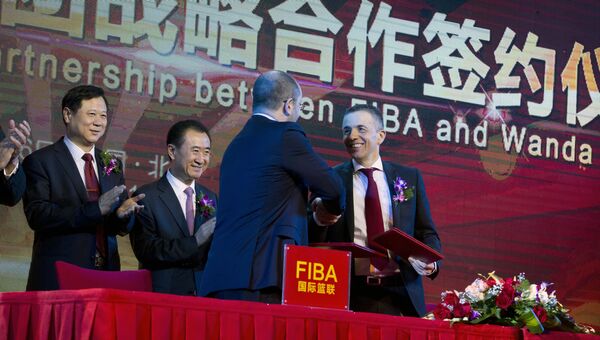 Церемония подписания соглашения о стратегическом партнерстве между FIBA и компанией Wanda Group. 16 июня 2016 Церемония подписания соглашения о стратегическом партнерстве между FIBA и компанией Wanda Group. 16 июня 2016