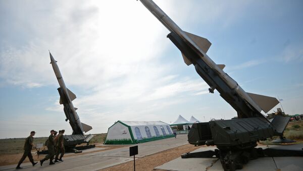 Военнослужащие во время международного конкурса Ключи от неба Военнослужащие во время международного конкурса Ключи от неба