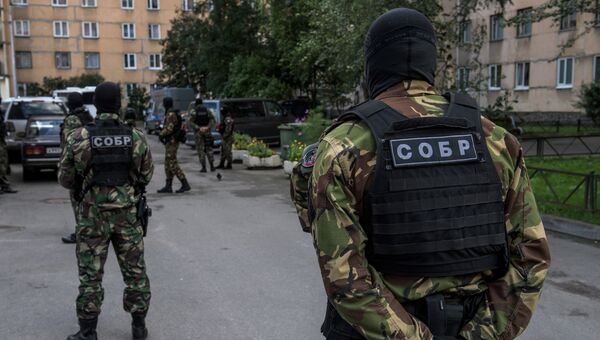 Операция по задержанию кавказских боевиков в Санкт-Петербурге. Архивное фото Операция по задержанию кавказских боевиков в Санкт-Петербурге. Архивное фото