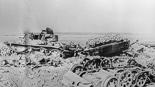 Боевая техника в районе Смоленска Боевая техника в районе Смоленска