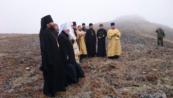 Патриарх Кирилл на острове Ратманова Патриарх Кирилл на острове Ратманова