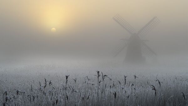 Финалист конкурса Фотограф погодных явлений-2016. Andrew Bailey - Freezing Fog and Hoar Frost Финалист конкурса Фотограф погодных явлений-2016. Andrew Bailey - Freezing Fog and Hoar Frost